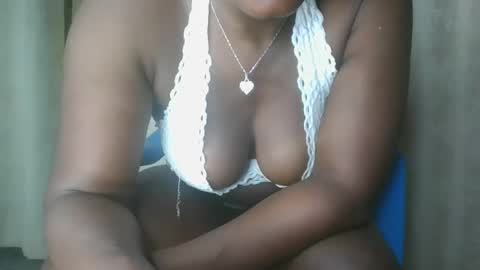 asscluupper online show from October 31, 8:35 pm