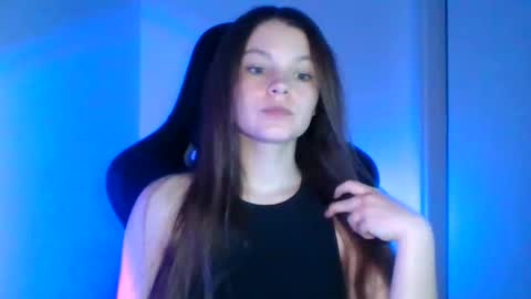 astradream_ online show from October 1, 5:29 pm