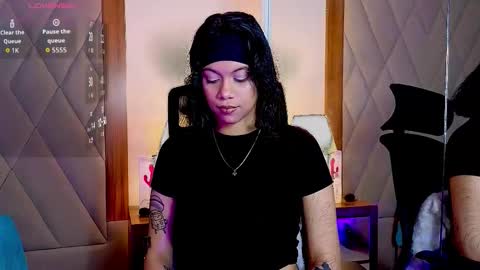 Athenea sky  online show from November 7, 6:57 pm