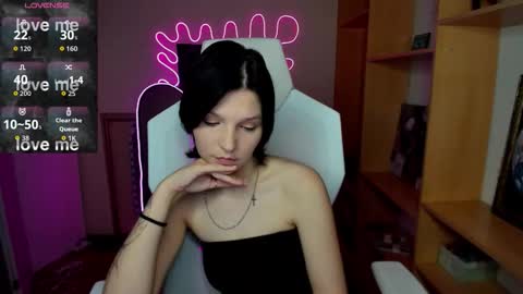 Audrey online show from October 27, 10:11 am