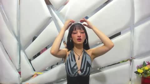 aurora online show from February 22, 9:42 pm