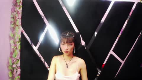 aurora online show from February 15, 9:28 pm