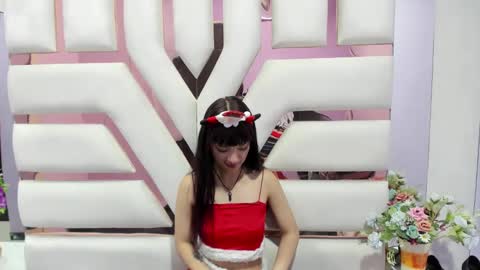 aurora online show from December 14, 2:53 pm