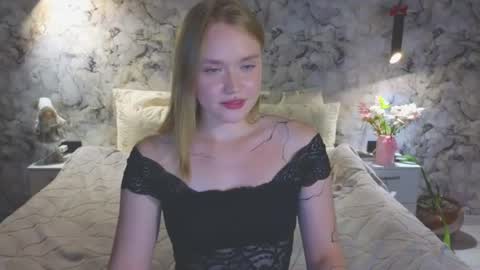 Kate online show from July 17, 2:10 pm