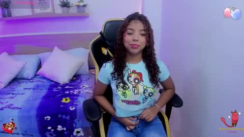 aurora_rodriguez online show from January 2, 12:24 pm