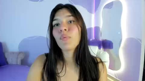 auroracute2 online show from September 12, 4:25 pm