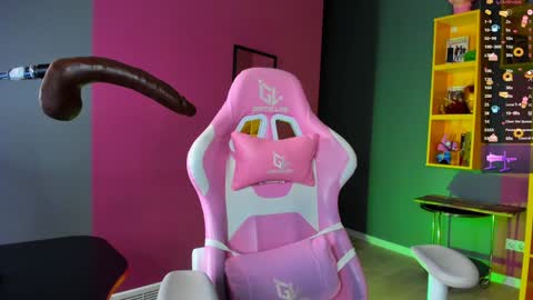 Aurora online show from December 11, 6:58 am