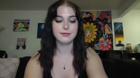 auroralightz1 online show from September 23, 4:21 am