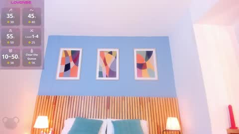 Aurora online show from April 11, 9:18 pm