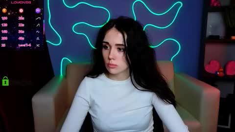 ava demie online show from November 18, 1:06 am