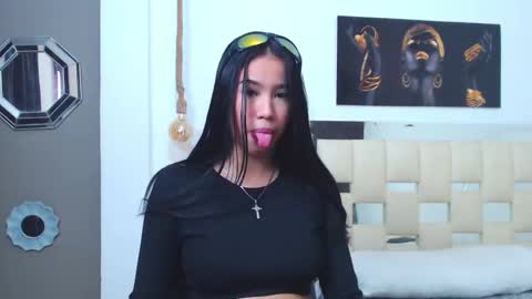 ava online show from February 28, 3:59 pm