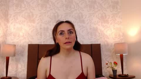 Ava  online show from December 1, 7:16 pm