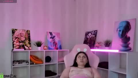 ava_sterling online show from June 25, 5:12 am