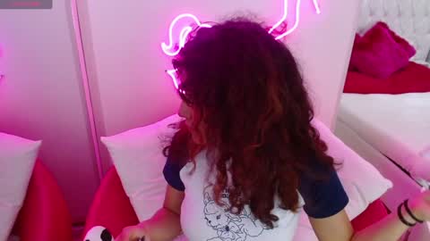 AVA online show from February 3, 1:19 pm