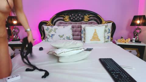 avaaaddamss online show from January 20, 12:07 pm