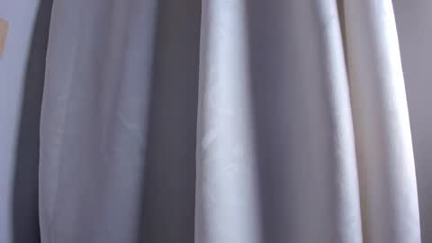 Avaline Help me reach 100 likes TRANSMISSION EVERY DAY FROM 39 PM online show from January 9, 12:03 am