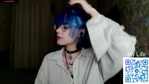 avaobierne online show from March 17, 7:07 pm