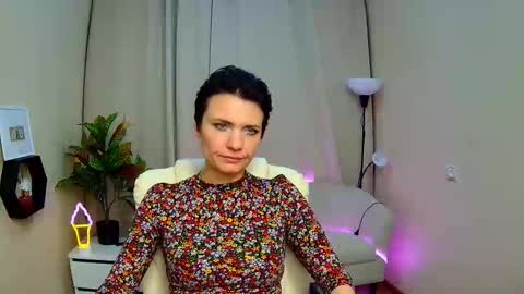 avasaturnian online show from February 27, 6:08 pm