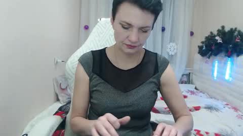 avasaturnian online show from December 14, 1:17 pm