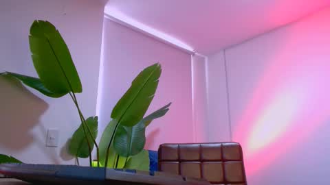 Hi im aqua is nice with me online show from December 20, 9:41 pm