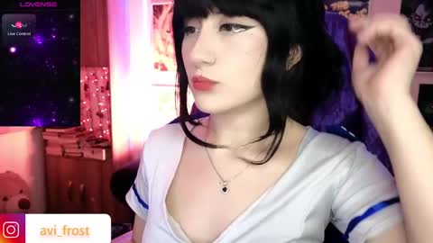 Saraaaa independent model 3 online show from March 4, 3:55 am