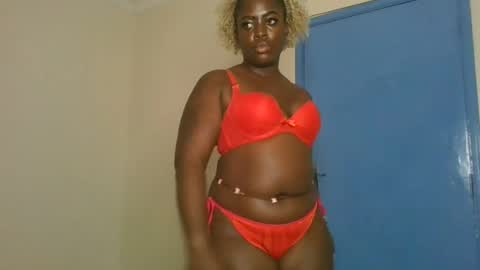 avian_babe1 online show from July 28, 6:20 pm