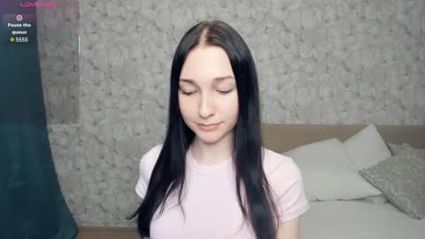 Viole t online show from November 23, 6:31 pm