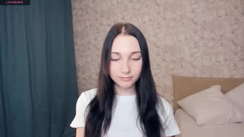 Viole t online show from November 26, 7:59 pm