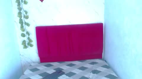 avrilruizcm online show from November 23, 3:31 am