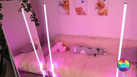 Avrora online show from January 3, 5:10 pm