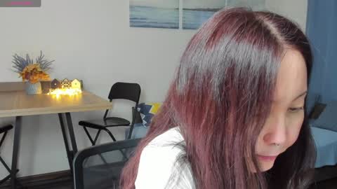 Avrora online show from December 23, 9:18 pm