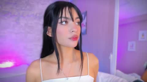 Ayla online show from December 18, 4:06 am