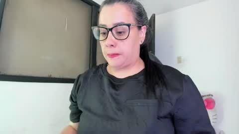 SandyMODELINDEPENDIENT online show from February 13, 3:18 am