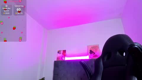 Ayliinn  online show from November 27, 2:58 am