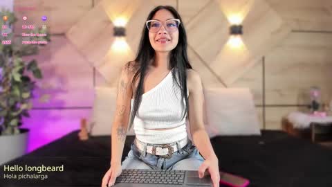 ayllin  online show from October 15, 8:11 pm