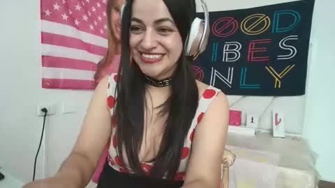 Azucena R online show from February 7, 5:06 pm