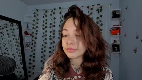 azumi saan online show from November 28, 4:04 am