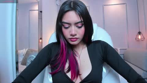 Azura online show from March 12, 7:36 pm