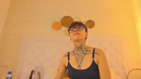 Anny online show from September 27, 8:27 pm