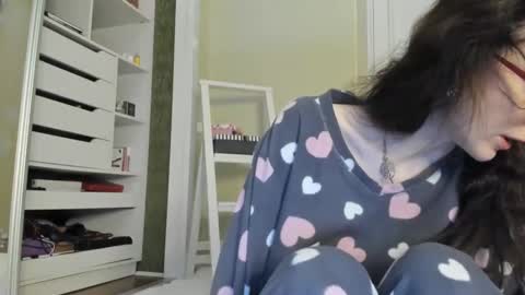 babby_jewel online show from February 13, 11:06 am