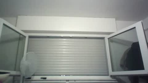 baby_ass_ online show from July 3, 3:01 am