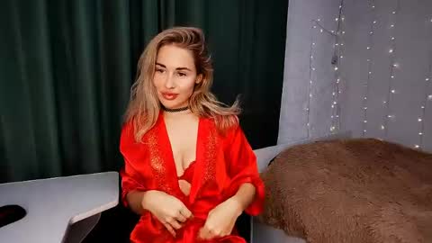 Alis online show from April 5, 3:44 pm