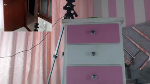 zaleya online show from March 27, 5:35 pm