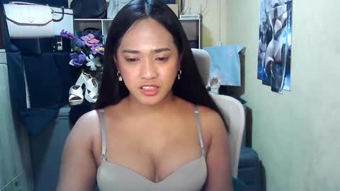 cassandra online show from September 11, 7:58 pm