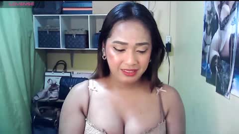 cassandra online show from December 26, 5:37 am