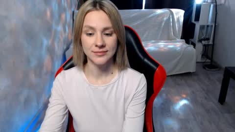 baby_kitte online show from March 2, 5:08 am