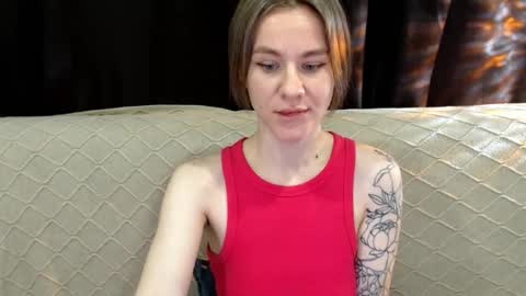 baby_kitte online show from November 20, 4:24 am