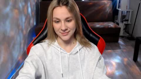 baby_kitte online show from March 10, 4:38 am