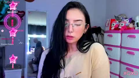 lily online show from September 12, 2:57 pm