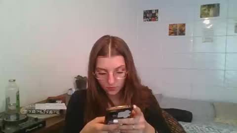 babydemon6 online show from October 31, 7:18 pm